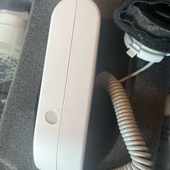 EXOGEN Bone Healing System 4000+ Includes Case, Device, Gel Excellent Condition - Picture 12 of 16